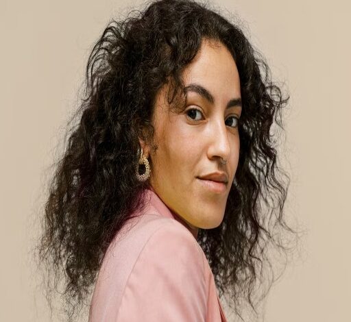 Understanding Thin Curly Hair